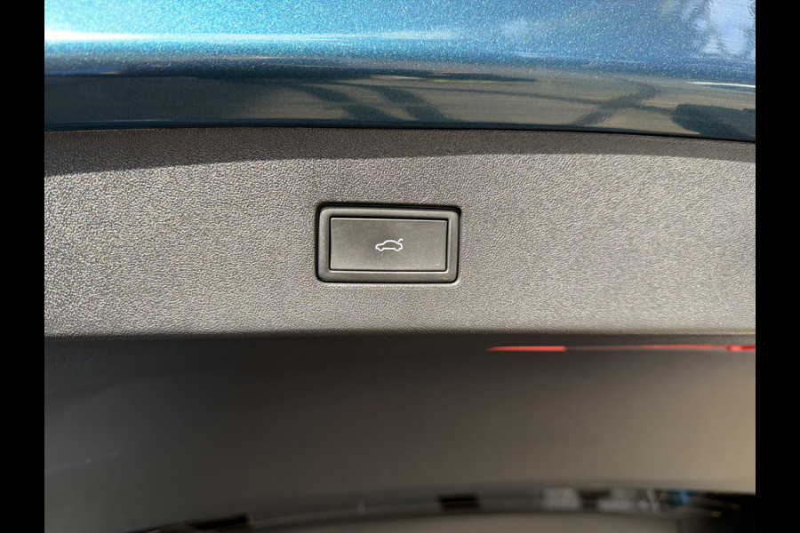 Volkswagen Tayron 1.5 TSI eHybrid 204PK DSG HYBRID ELEGANCE 360°CAMERA/TREKHAAK/IQ.LIGHT/KEYLESS