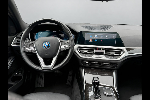 BMW 3 Serie Touring 320e Business Edition Plus, panoramadak, lederen sportinterieur, vele opties, 1 e eigenaar, Origineel NL auto