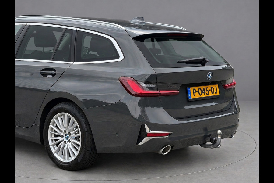 BMW 3 Serie Touring 320e Business Edition Plus, panoramadak, lederen sportinterieur, vele opties, 1 e eigenaar, Origineel NL auto