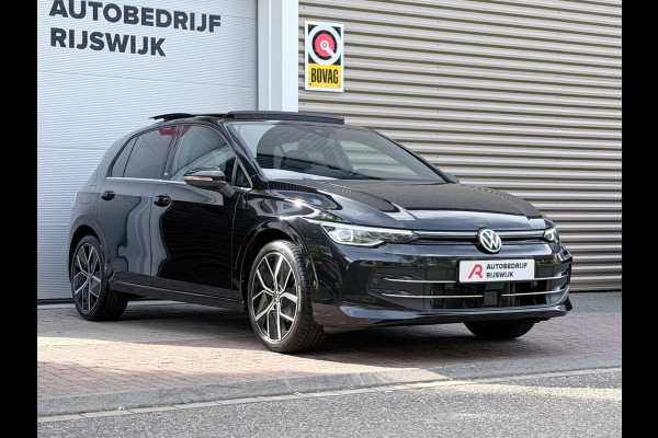Volkswagen Golf 1.5 eTSI R-Line Pano/Memory/Matrix