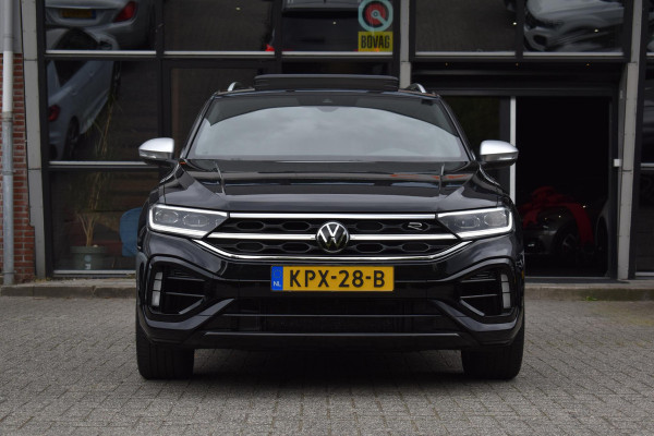 Volkswagen T-Roc 2.0 TSI 4Motion R Pano Akra Lane Camera ACC Trekhaak