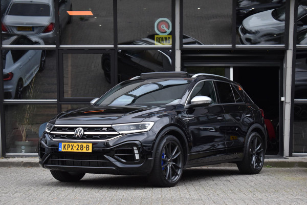 Volkswagen T-Roc 2.0 TSI 4Motion R Pano Akra Lane Camera ACC Trekhaak