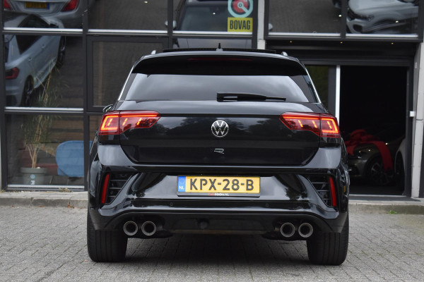 Volkswagen T-Roc 2.0 TSI 4Motion R Pano Akra Lane Camera ACC Trekhaak