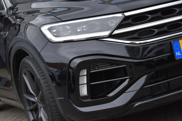 Volkswagen T-Roc 2.0 TSI 4Motion R Pano Akra Lane Camera ACC Trekhaak