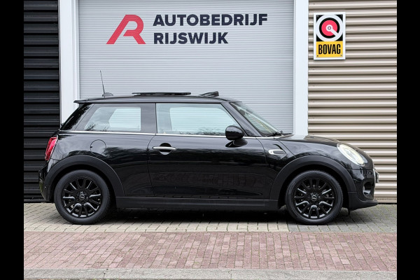MINI 3-deurs 1.5 Cooper Chili Business Pano/Xenon/Navi