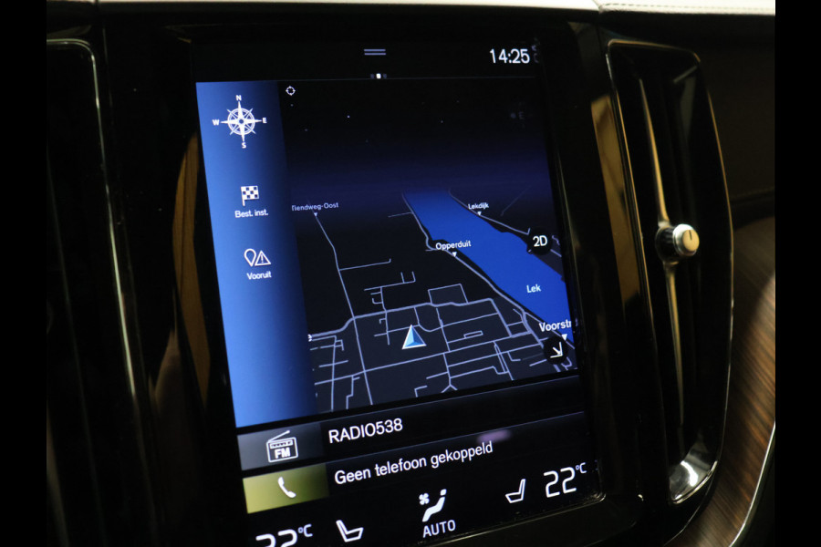 Volvo XC60 2.0 B4 Inscription [SCHUIFKANTELDAK, APPLECARPLAY, ANDROID, STOELVERWARMING, CRUISE CONTROL, STUURVERWARMING, HARMAN/KARDON AUDIO, MEMORY SEATS, HEAD UP DISPLAY, DIGITAL DASH, 360 CAMERA, ELEKTRISCHE ACHTERKLEP