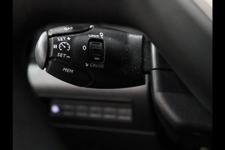 Peugeot Partner 1.5 BlueHDI Grip Long [TREKHAAK, APPLE CARPLAY, CRUISE CONTROL, NAVIGATIE, ANDROID AUTO, AUTOMAAT, PDC V+A, BLUETOOTH, AIRCO, NIEUWSTAAT]