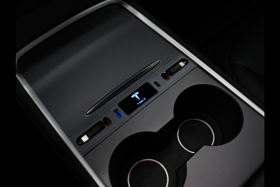 Tesla Model 3 Long Range RWD 75 kWh [SOH 95%, PANORAMADAK, STOELVERWARMING V+A, STUURWIEL VERWARMING, CAMERA, ELEKTRISCH VERSTELBARE STOELEN, ELEKTRISCH ACHTERLKLEP, SELF DRIVING BETA, NAVIGATIE, BLUETOOTH, CLIMATE CONTROL,