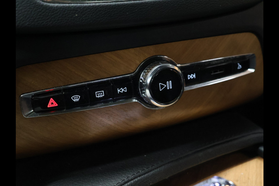 Volvo XC90 2.0 T8 Recharge AWD Inscription Expression [SCHUIFKANTELDAK, HARMAN/KARDON, ADAPTIVE CRUISE, APPLE CARPLAY, ANDROID, 7-PERSOONS, VOL LEDER, STOELVERWARMING, STUURVERWARMING, 360º CAMERA, KEYLESS, LED, PDC V+A, GROOT NAVIGATIE, DIGITAL