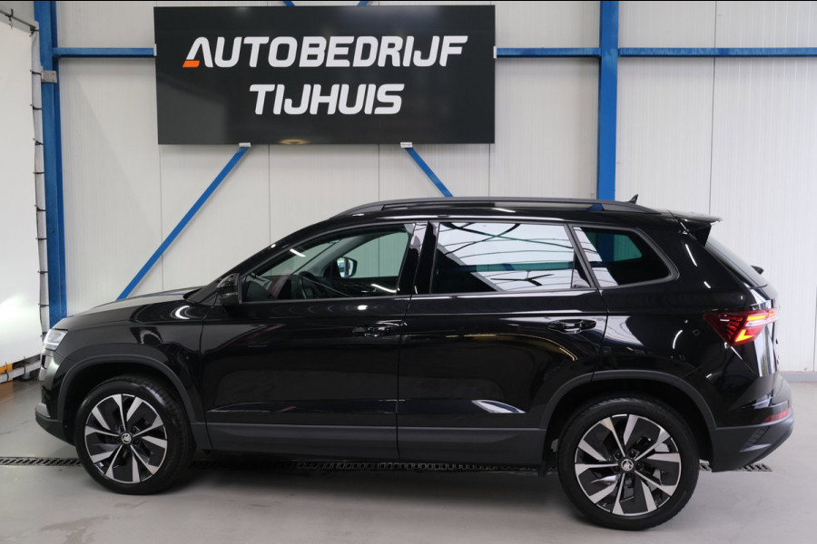 Škoda Karoq 1.5 TSI ACT Business Edition Plus Automaat - N.A.P. Airco, Cruise, Navi, Camera, PDC.