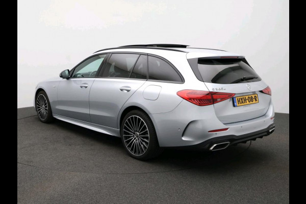 Mercedes-Benz C-Klasse Estate 300 e Business Solution AMG AMG Line | Night Pakket | Panorama Schuif-Kanteldak | Distronic | Parkeerpakket met 360°-camera | Sfeerverlichting. Inclusief 24 maanden Mercedes-Benz Certified garantie voor Europa.
