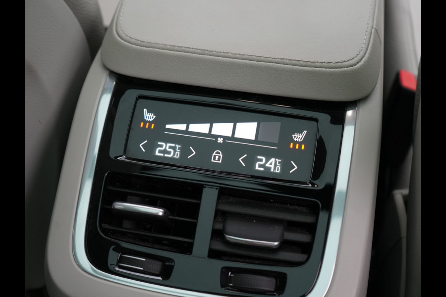 Volvo XC90 Recharge AWD Plus Dark Long Range 7 Persoons PHEV 456pk Dealer O.H | Trekhaak Af Fabriek | Panodak | Adaptive Cruise | 360 Camera | Harman / Kardon | Lederen Sportstoelen Memory & Verwarmd | Keyless | Blis | Stuur Verwarmd | Apple Carplay | Plug In Hybrid