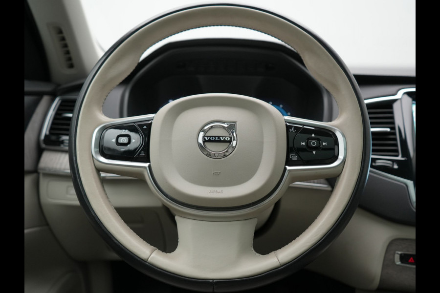 Volvo XC90 Recharge AWD Plus Dark Long Range 7 Persoons PHEV 456pk Dealer O.H | Trekhaak Af Fabriek | Panodak | Adaptive Cruise | 360 Camera | Harman / Kardon | Lederen Sportstoelen Memory & Verwarmd | Keyless | Blis | Stuur Verwarmd | Apple Carplay | Plug In Hybrid