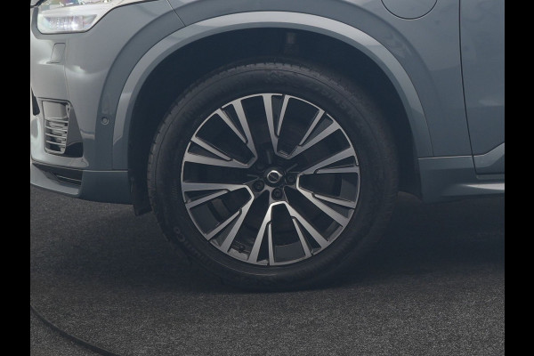 Volvo XC90 Recharge AWD Plus Dark Long Range 7 Persoons PHEV 456pk Dealer O.H | Trekhaak Af Fabriek | Panodak | Adaptive Cruise | 360 Camera | Harman / Kardon | Lederen Sportstoelen Memory & Verwarmd | Keyless | Blis | Stuur Verwarmd | Apple Carplay | Plug In Hybrid
