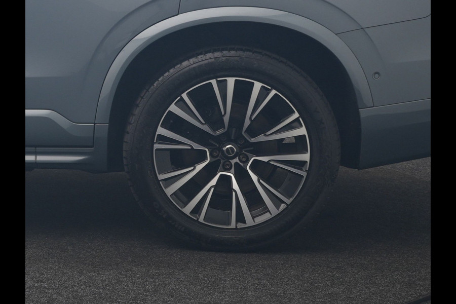Volvo XC90 Recharge AWD Plus Dark Long Range 7 Persoons PHEV 456pk Dealer O.H | Trekhaak Af Fabriek | Panodak | Adaptive Cruise | 360 Camera | Harman / Kardon | Lederen Sportstoelen Memory & Verwarmd | Keyless | Blis | Stuur Verwarmd | Apple Carplay | Plug In Hybrid