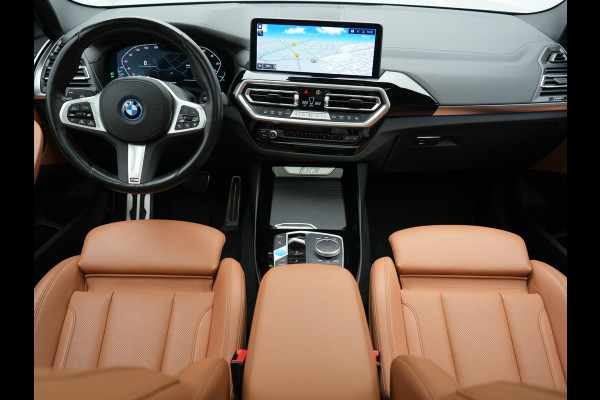 BMW iX3 M Sport 80 kWh 286pk Dealer O.H | Panodak | Adaptive Cruise | Camera | Lederen Sportstoelen Memory & Verwarmd | Sfeerverlichting | Blis | Apple Carplay | Navigatie | DAB | 19"L.M