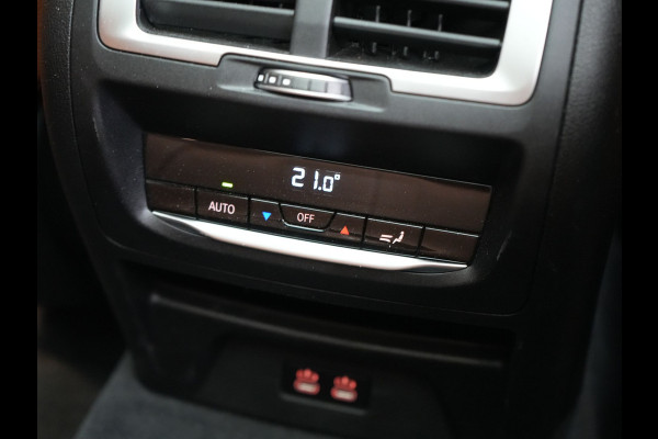 BMW iX3 M Sport 80 kWh 286pk Dealer O.H | Panodak | Adaptive Cruise | Camera | Lederen Sportstoelen Memory & Verwarmd | Sfeerverlichting | Blis | Apple Carplay | Navigatie | DAB | 19"L.M