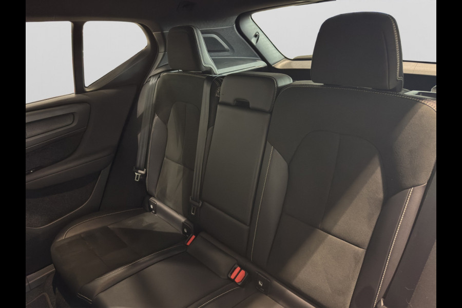 Volvo XC40 T5 Aut. Plug-in Hybrid R-Design Parkeercamera Keyless 262pk