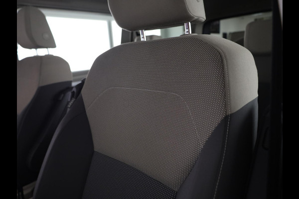 Volkswagen Multivan 1.5 eHybrid L2 Bulli Edition 4Motion 245 pk Automaat (DSG) | Verlengde garantie | Navigatie | Panoramadak | Parkeersensoren (Park assist) | Achteruitrijcamera | Matrix LED koplampen |