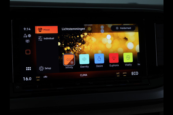 Volkswagen Multivan 1.5 eHybrid L2 Bulli Edition 4Motion 245 pk Automaat (DSG) | Verlengde garantie | Navigatie | Panoramadak | Parkeersensoren (Park assist) | Achteruitrijcamera | Matrix LED koplampen |