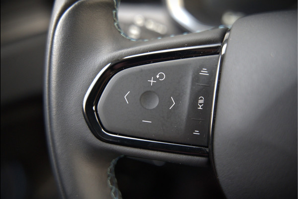 Lynk & Co 01 1.5 Black Edition | Panoramadak | Stoelverwarming | Keyless | Apple Carplay | Memory Seat | Adaptive Cruise Control | Infinity | Navigatie | 360 Camera | Parkeersensoren | Ambiance Verlichting | SOH 96,99%