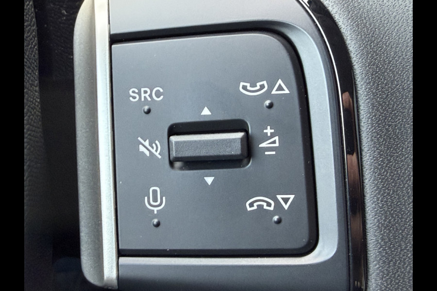 Citroën ë-C3 Max 113pk 44 kWh (Automatische Airco - Navigatie - LED - Apple Carplay - Camera - 17" - Two Tone)