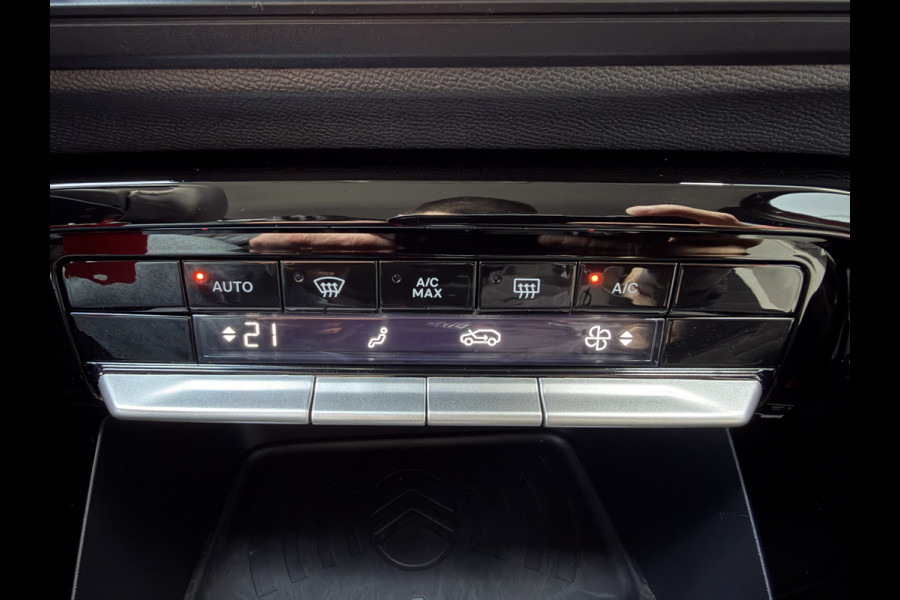 Citroën ë-C3 Max 113pk 44 kWh (Automatische Airco - Navigatie - LED - Apple Carplay - Camera - 17" - Two Tone)