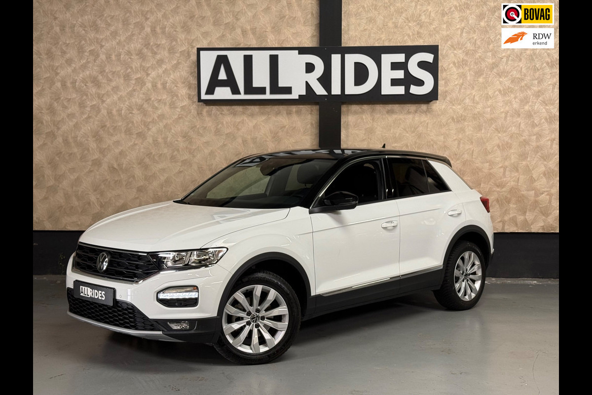 Volkswagen T-Roc 1.5 TSI Sportline Business | Sfeerverlichting | Camera | Carplay | Stoelverwarming
