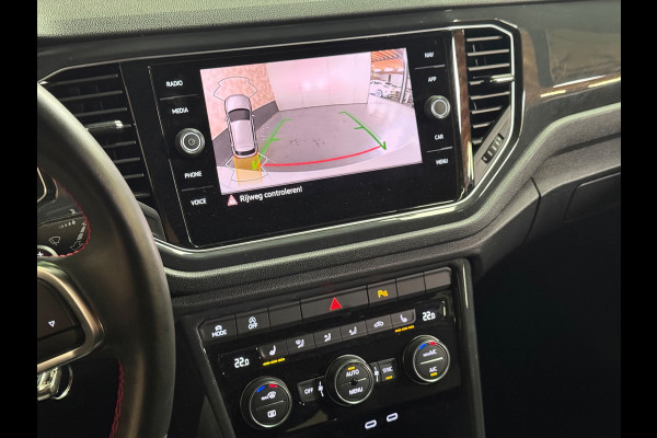 Volkswagen T-Roc 1.5 TSI Sportline Business | Sfeerverlichting | Camera | Carplay | Stoelverwarming