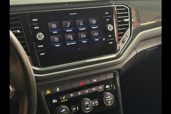 Volkswagen T-Roc 1.5 TSI Sportline Business | Sfeerverlichting | Camera | Carplay | Stoelverwarming