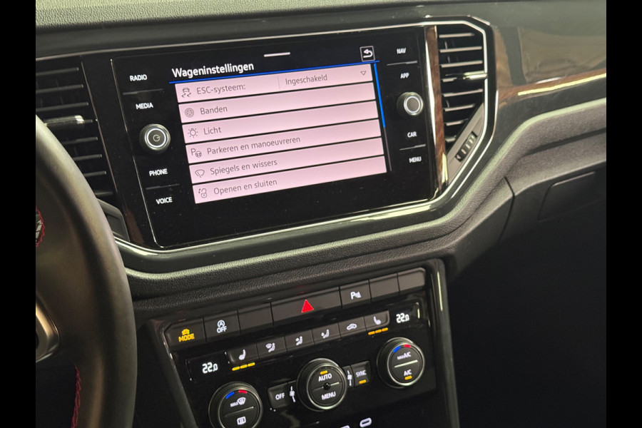 Volkswagen T-Roc 1.5 TSI Sportline Business | Sfeerverlichting | Camera | Carplay | Stoelverwarming