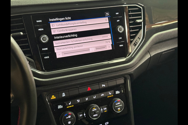 Volkswagen T-Roc 1.5 TSI Sportline Business | Sfeerverlichting | Camera | Carplay | Stoelverwarming