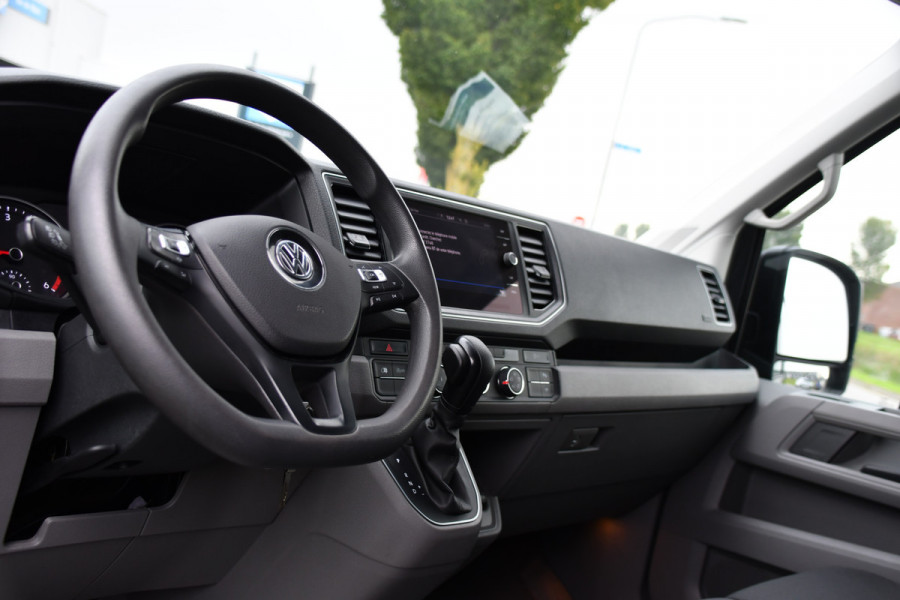 Volkswagen Crafter 35 2.0 TDI L3H3 Highline Cruise, Carplay, LED, Automaat, 177pk, Sensoren, Multimedia, Geveerde stoel, Uniek!