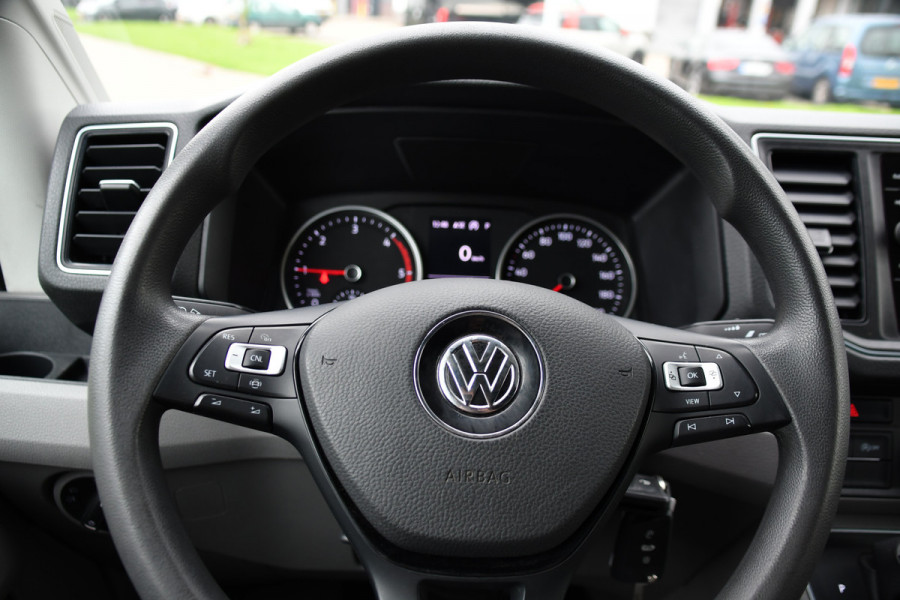 Volkswagen Crafter 35 2.0 TDI L3H3 Highline Cruise, Carplay, LED, Automaat, 177pk, Sensoren, Multimedia, Geveerde stoel, Uniek!