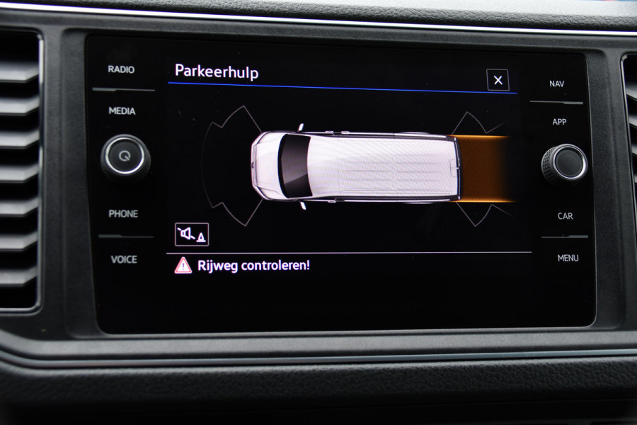 Volkswagen Crafter 35 2.0 TDI L3H3 Highline Cruise, Carplay, LED, Automaat, 177pk, Sensoren, Multimedia, Geveerde stoel, Uniek!