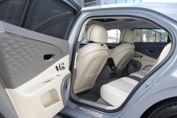 Bentley Flying Spur 2.9 V6 Hybrid | Blackline | Touring | Mulliner Driving Spec | B&O | Pano