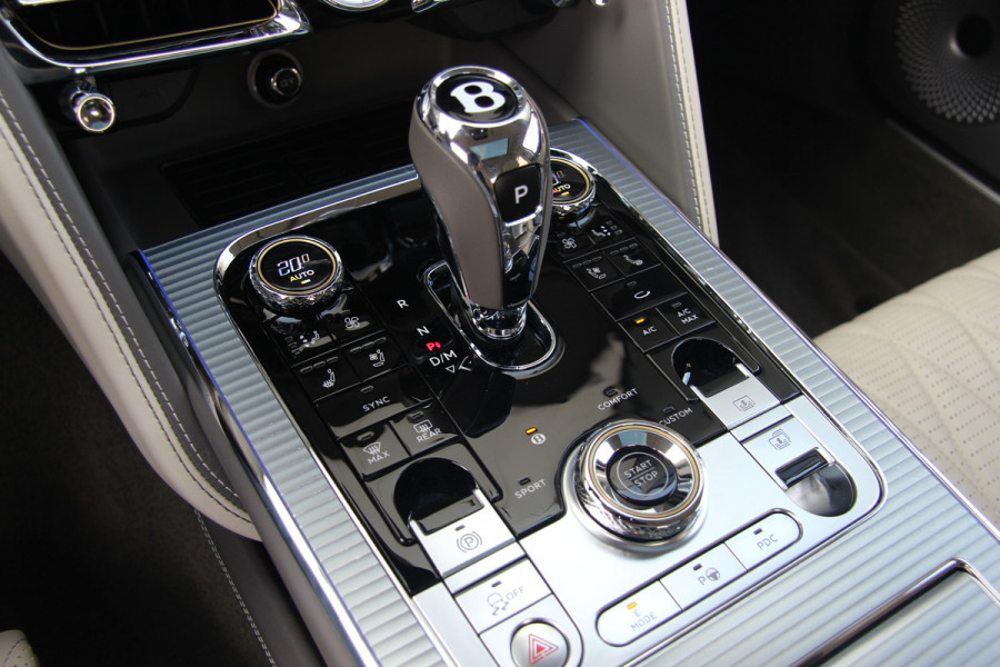 Bentley Flying Spur 2.9 V6 Hybrid | Blackline | Touring | Mulliner Driving Spec | B&O | Pano