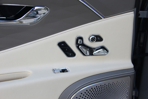 Bentley Flying Spur 2.9 V6 Hybrid | Blackline | Touring | Mulliner Driving Spec | B&O | Pano