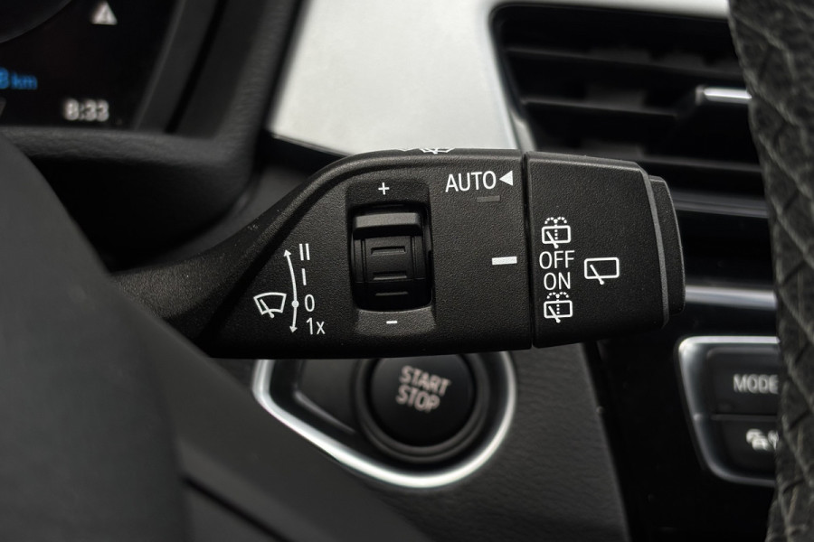 BMW X1 xDrive25e | PDC V+A | Elektrische Klep | Lendensteunen | LED | Carplay | 35X op voorraad
