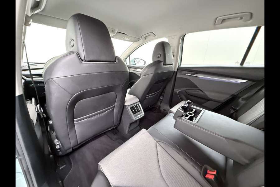 Škoda ENYAQ iV 204PK 80 SOH 92% Camera 3-Zone Ecc Stoel+Stuurverwarming Elek.Achterklep Navi Apple Carplay Android Auto Keyless advanced Pdc Comfort+Klimaat Plus P-Assist Isofix Privacy Glas Lmv DAB Rijstrooksensor 1e Eigenaar Dealeronderhouden