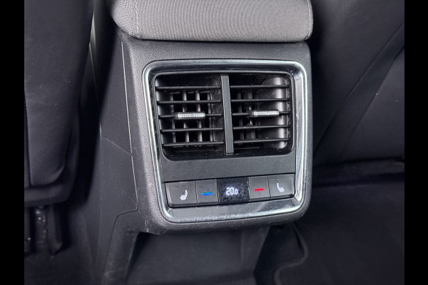 Škoda ENYAQ iV 204PK 80 SOH 92% Camera 3-Zone Ecc Stoel+Stuurverwarming Elek.Achterklep Navi Apple Carplay Android Auto Keyless advanced Pdc Comfort+Klimaat Plus P-Assist Isofix Privacy Glas Lmv DAB Rijstrooksensor 1e Eigenaar Dealeronderhouden