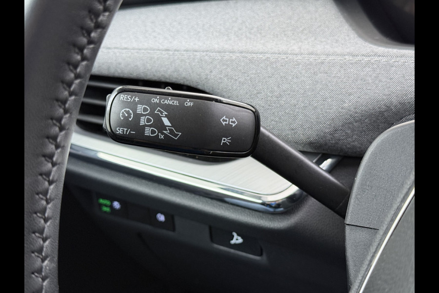 Škoda ENYAQ iV 204PK 80 SOH 92% Camera 3-Zone Ecc Stoel+Stuurverwarming Elek.Achterklep Navi Apple Carplay Android Auto Keyless advanced Pdc Comfort+Klimaat Plus P-Assist Isofix Privacy Glas Lmv DAB Rijstrooksensor 1e Eigenaar Dealeronderhouden