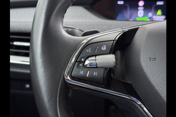 Škoda ENYAQ iV 204PK 80 SOH 92% Camera 3-Zone Ecc Stoel+Stuurverwarming Elek.Achterklep Navi Apple Carplay Android Auto Keyless advanced Pdc Comfort+Klimaat Plus P-Assist Isofix Privacy Glas Lmv DAB Rijstrooksensor 1e Eigenaar Dealeronderhouden