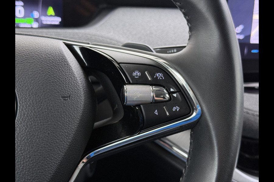 Škoda ENYAQ iV 204PK 80 SOH 92% Camera 3-Zone Ecc Stoel+Stuurverwarming Elek.Achterklep Navi Apple Carplay Android Auto Keyless advanced Pdc Comfort+Klimaat Plus P-Assist Isofix Privacy Glas Lmv DAB Rijstrooksensor 1e Eigenaar Dealeronderhouden