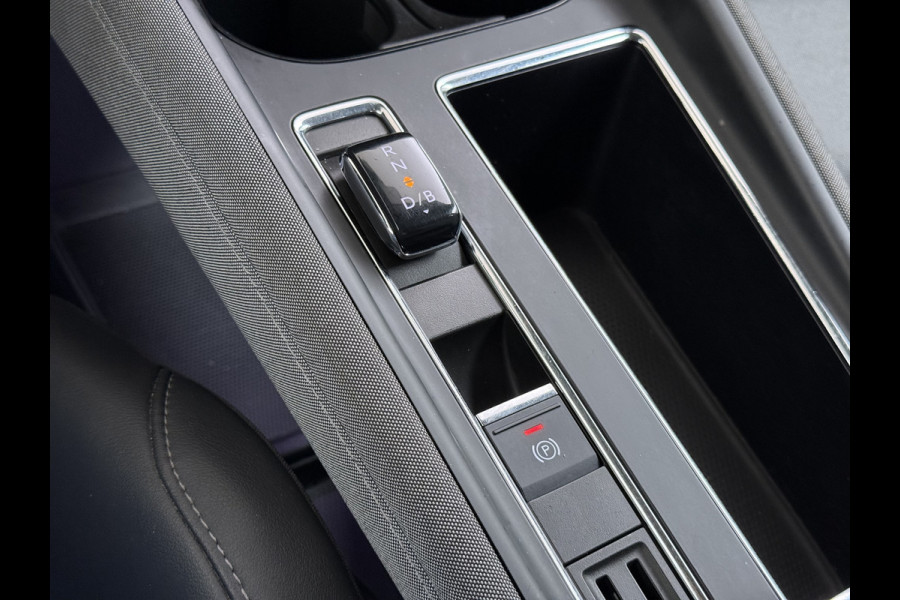 Škoda ENYAQ iV 204PK 80 SOH 92% Camera 3-Zone Ecc Stoel+Stuurverwarming Elek.Achterklep Navi Apple Carplay Android Auto Keyless advanced Pdc Comfort+Klimaat Plus P-Assist Isofix Privacy Glas Lmv DAB Rijstrooksensor 1e Eigenaar Dealeronderhouden