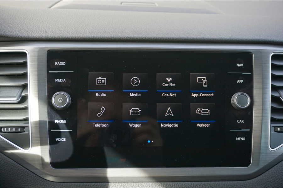 Volkswagen Golf Sportsvan 150PK Highline AUTOM. | TREKHAAK | WINTERPACK | CAMERA | NAVI