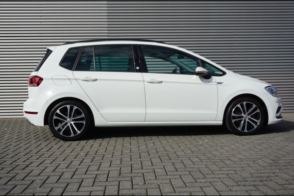 Volkswagen Golf Sportsvan 150PK Highline AUTOM. | TREKHAAK | WINTERPACK | CAMERA | NAVI
