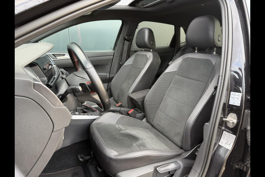 Volkswagen Polo 2.0 TSI GTI 18"/Panoramadak/Dodehoek/Stoelverwarming/Digital Cockpit Pro/Adaptieve cruise/IQ Light/Keyless/PDC v+a/Apple Carplay & Android Auto