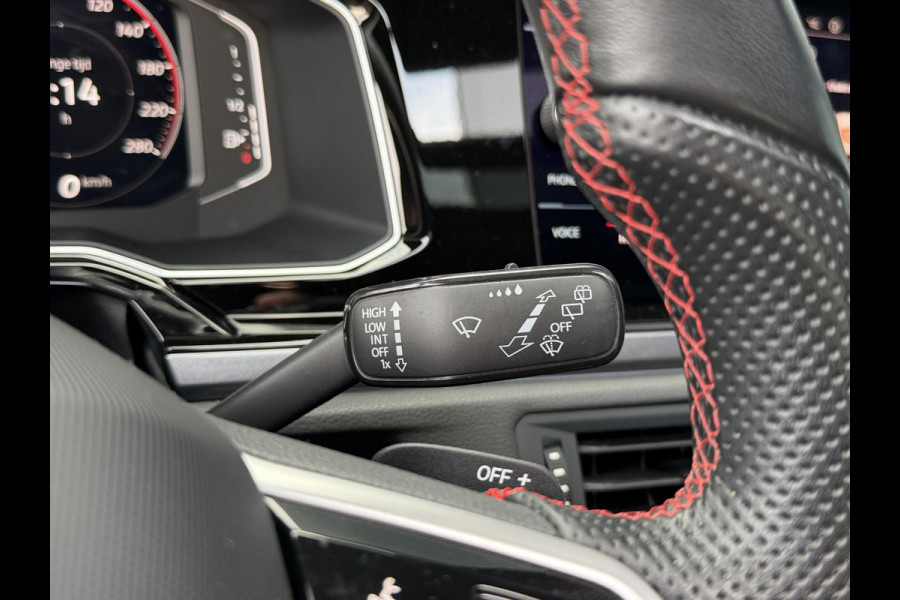 Volkswagen Polo 2.0 TSI GTI 18"/Panoramadak/Dodehoek/Stoelverwarming/Digital Cockpit Pro/Adaptieve cruise/IQ Light/Keyless/PDC v+a/Apple Carplay & Android Auto