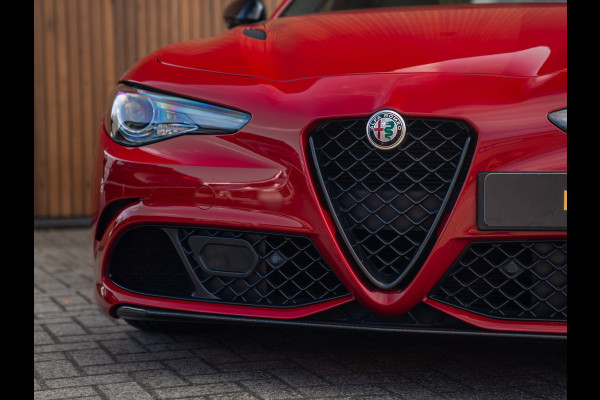 Alfa Romeo Giulia 2.9 V6 Quadrifoglio | Harman/Kardon | Adapt. cruise | Carplay | Carbon stuur